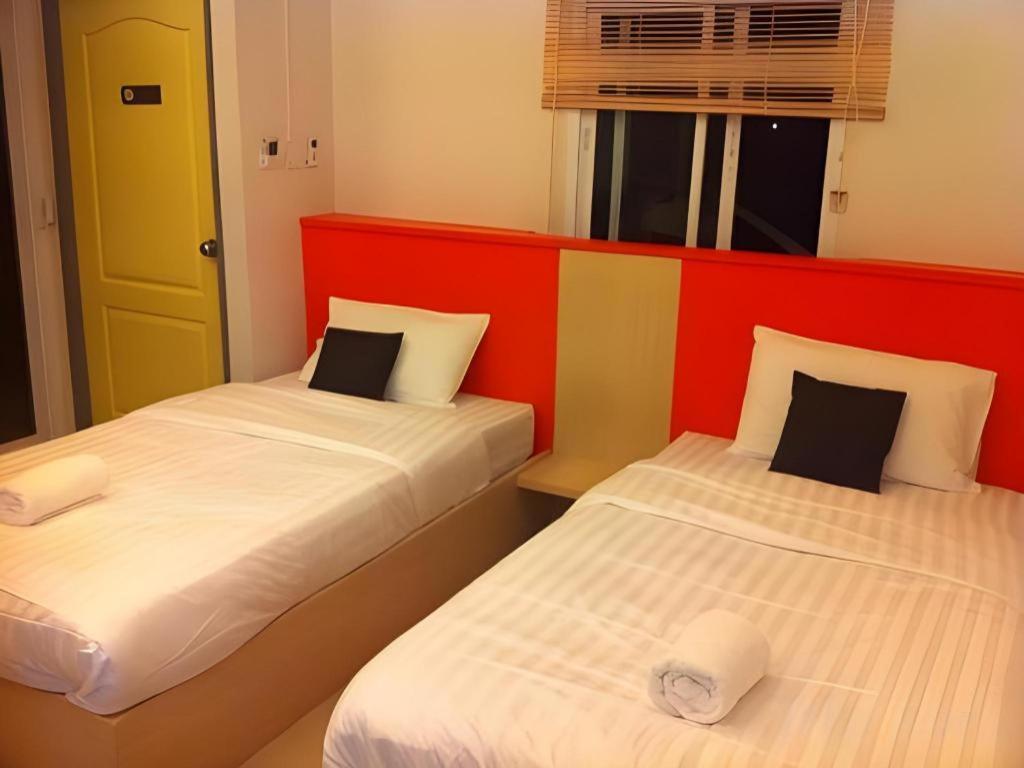Sixty-Nine Resort Nakhon Phanom Ngoại thất bức ảnh